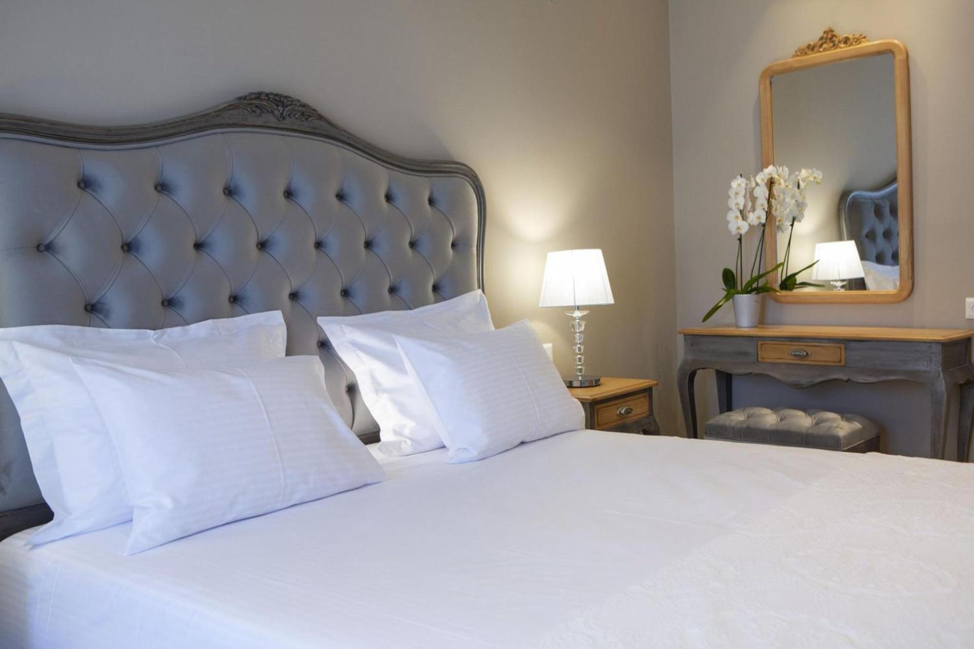 Vk Luxury Suites With Private Parking (Adults Only) Nydrí Eksteriør bilde