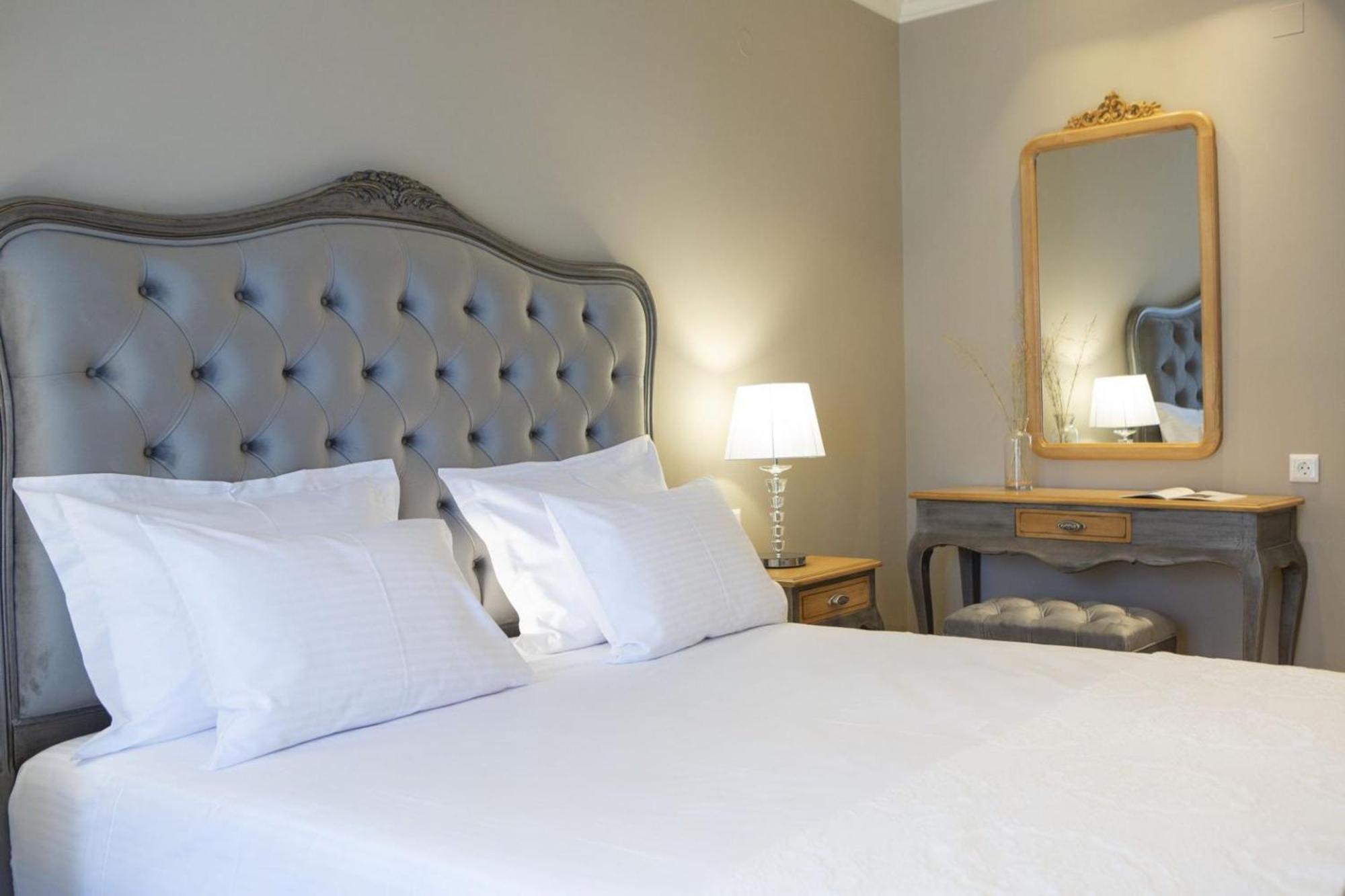 Vk Luxury Suites With Private Parking (Adults Only) Nydrí Eksteriør bilde
